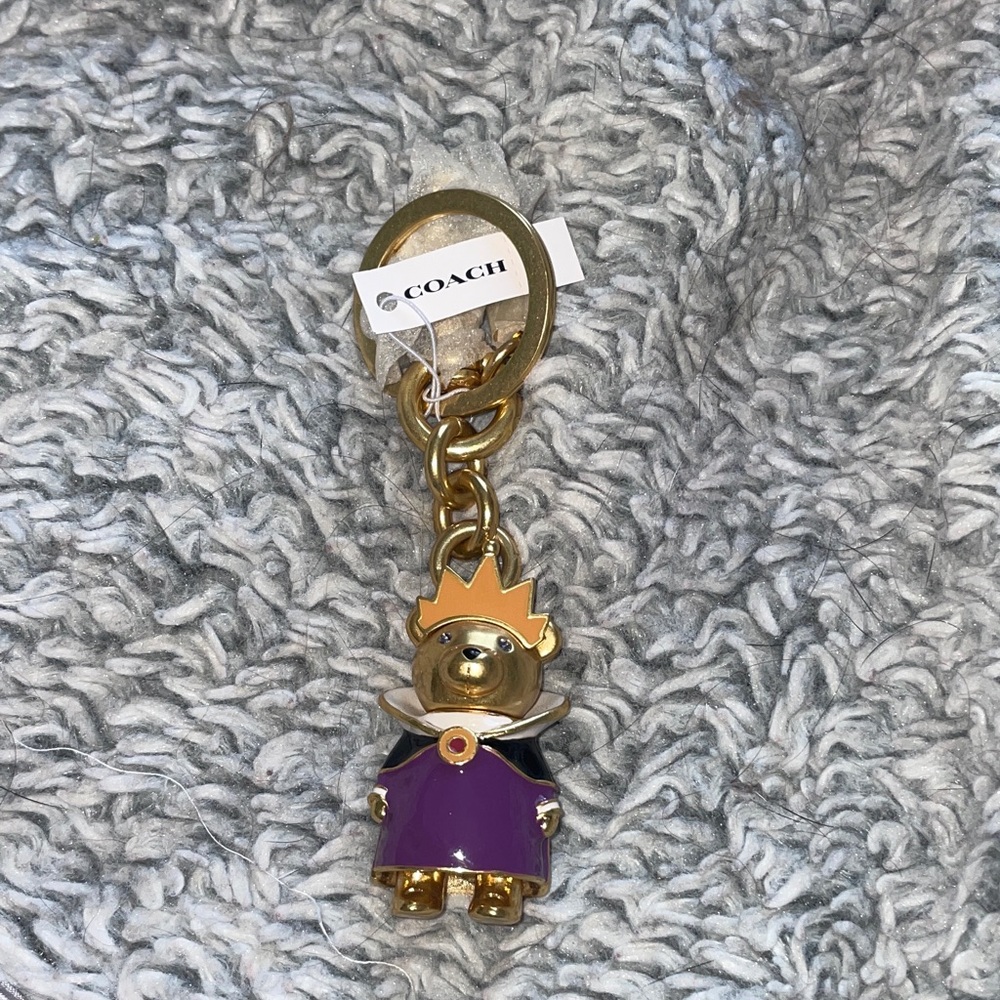 Coach x Disney Snow White Evil Queen Teddy Beach Coach Keychain Bag charm 🫶🏽